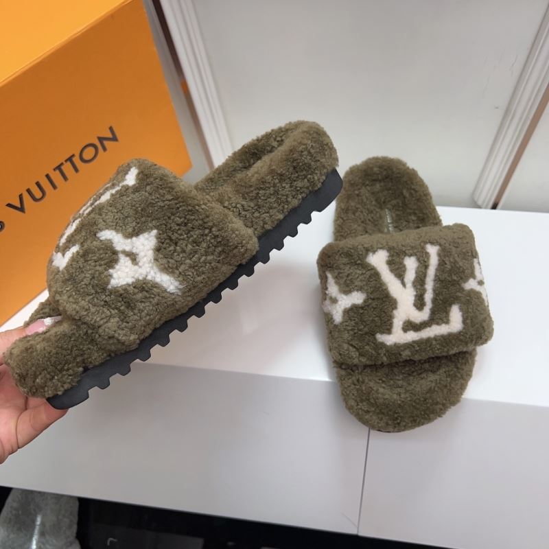 Louis Vuitton Slippers